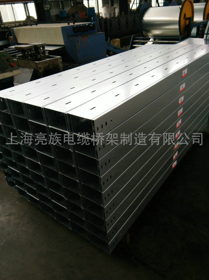 輕型高強(qiáng)度橋架的負(fù)載荷是什么？